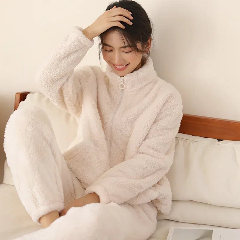 Cozy Coral Fleece Women's Pajamas Set