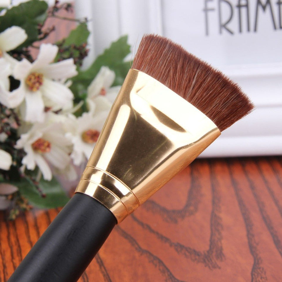 Professional Cosmetic Flat Contour Brush