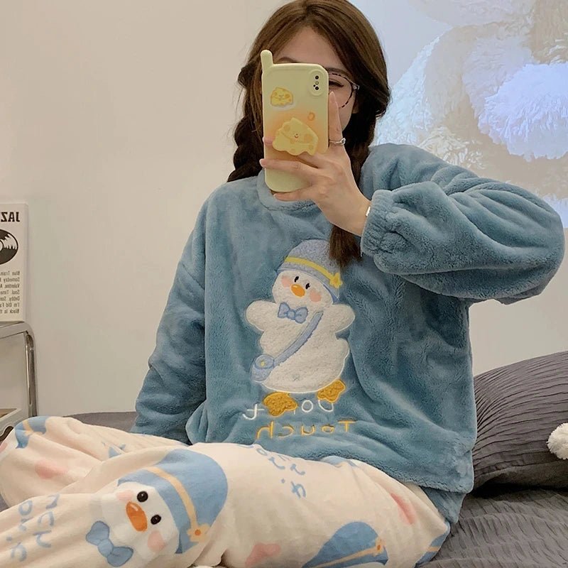 Warm Flannel Women's Pajamas Set